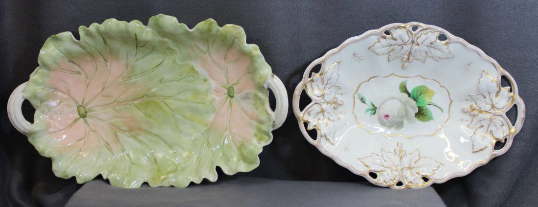 1880s KRISTER PORCELAIN HNDL DISH 1902 PEONY PLATTER XW: We are very pleased to offer this pair of antique porcelain from Bavaria. Our KPM (Krister Porcelain Manufactory - Waldenburg / ** NOT BERLIN) reticulated handled serving dish is finished in a beautif