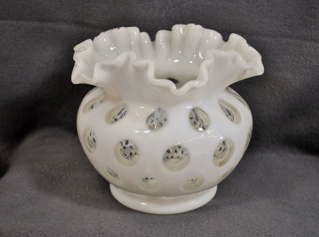 1948 FENTON FRENCH OPALESCENT #1454FO DBL CRIMP VASE XW: We are pleased to offer this excellent vintage fenton Art Glass French Opalescent double crimped 4.5" vase in the #203-4.5 / Ware Number 1454-FO form. This lovely 1948-1953 mold blown vase is part of 