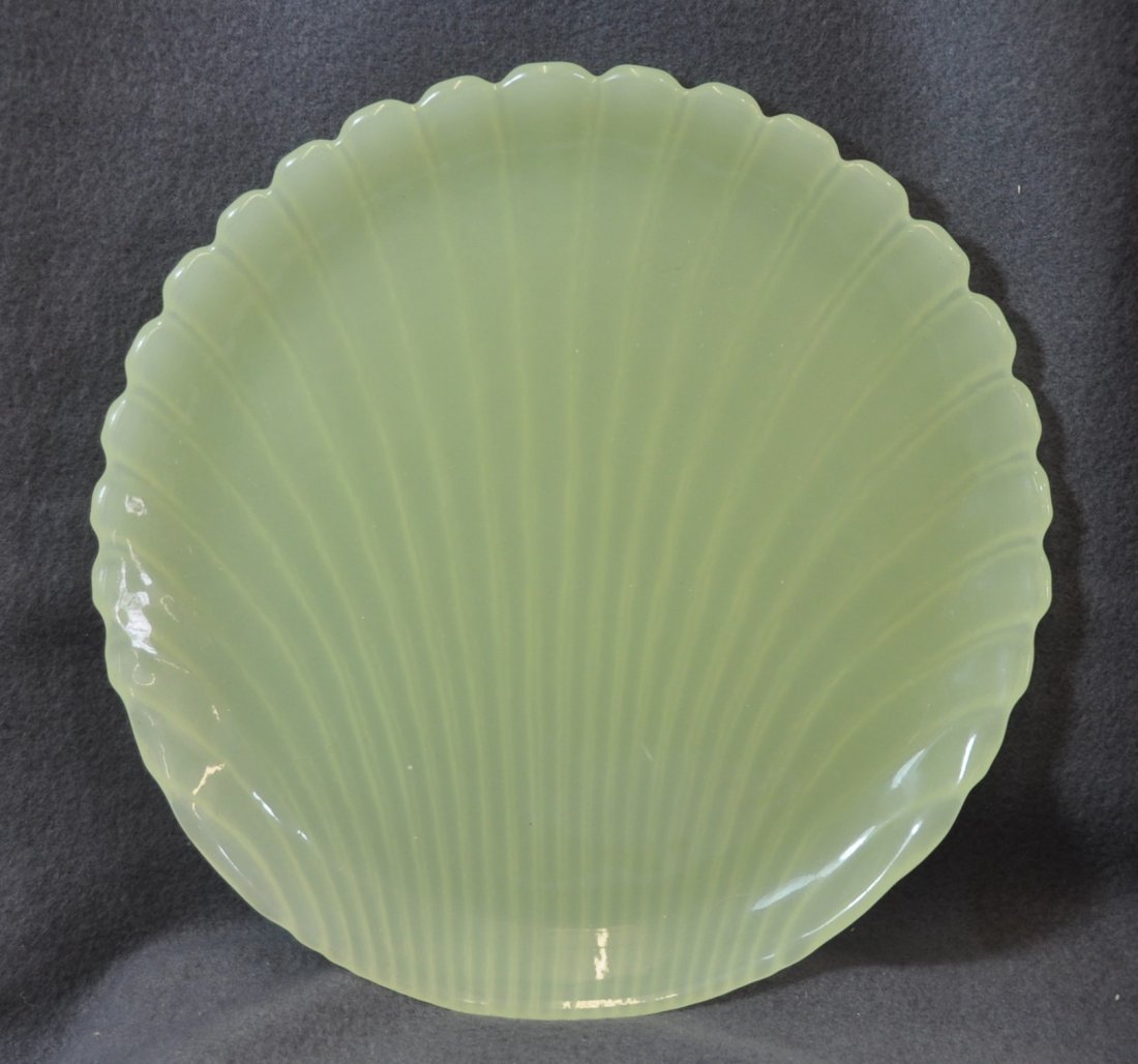 1930 S REICH Co URANIUM OXIDE CUSTARD CLAM SHELL DISHXV: The AEAA is very pleased to present this next piece of valuable Vaseline / Opalescent Vaseline glass from the respected Loren (Butch) Morse collection. This lot represents the second of several scarce