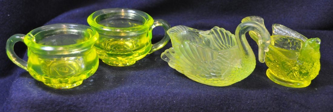 1980 BOYD VASELINE BEAN POT SWAN & BIRD MASTER SALTS XV: The AEAA is very pleased to present this next group of valuable Vaseline, Opalescent & Iridized glass items from the respected Loren (Butch) Morse collection. This lot represents a stunning set of 198