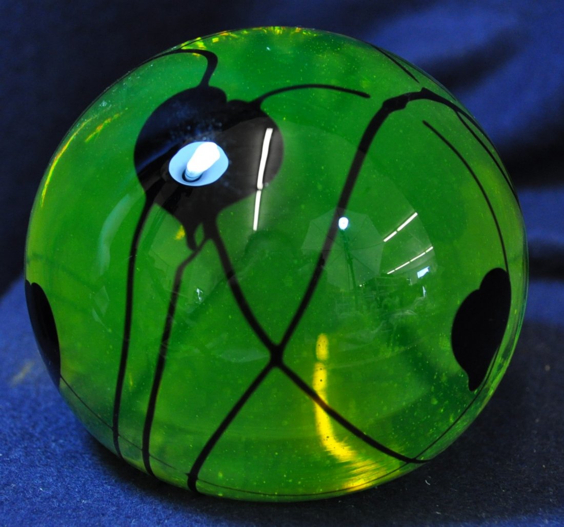 2000 GIBSON VASELINE GLASS HANGING HEART PAPERWEIGHT XV: The AEAA is very pleased to present this next piece of valuable Vaseline Opalescent glass from the respected Loren (Butch) Morse collection. This lot represents a scarce & lovely Gibson Glass hand blo