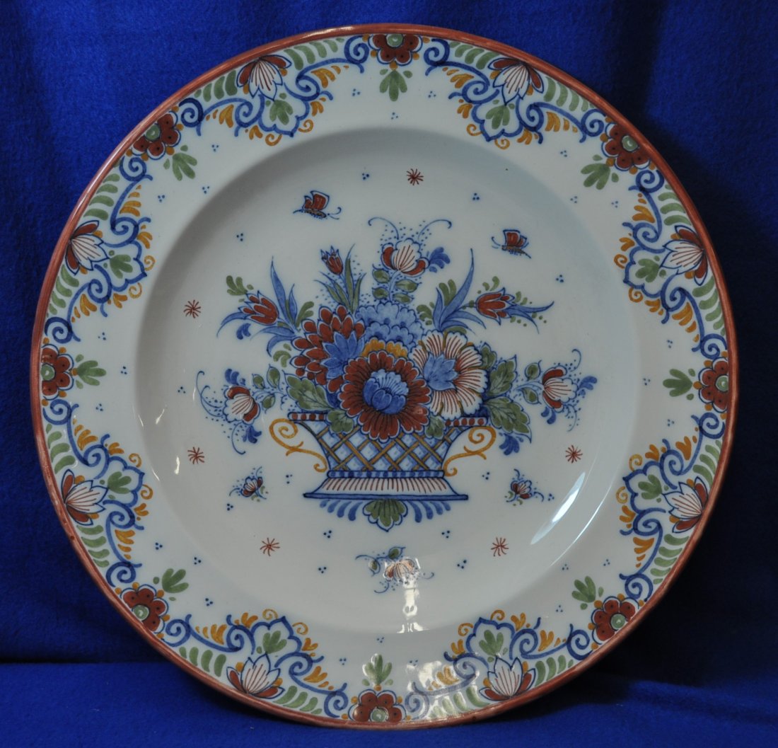 60s ZENITH GOUDA HOLLAND POLYCHROME DELFT WALLPLAQUE XW: The AEAA is very pleased to present this 1960s Zenith Gouda 4 color, multi-fired Polychrome wall plaque, potted and hand painted in Gouda , Holland (the Netherlands). Our example is a spectacular cent