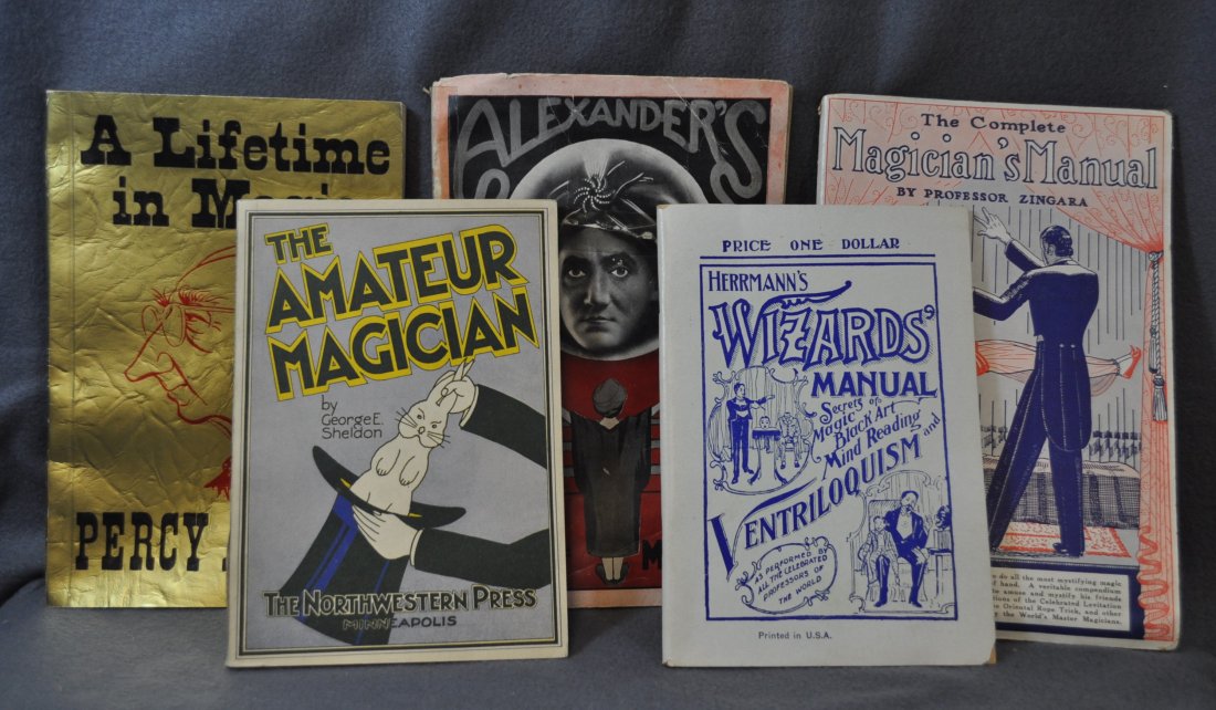 RARE COLLECTION OF ANTIQUE MAGIC & ILLUSION BOOKS XT: Offered for your consideration this rare collection of magic and illusion Books that includes CLASSIC MAGIC BOOKS (5): 1960 - A LIFETIME IN MAGIC - 1886-1960 - PERCY ABBOTT - U.S.A.; 1935 - THE COMPLE