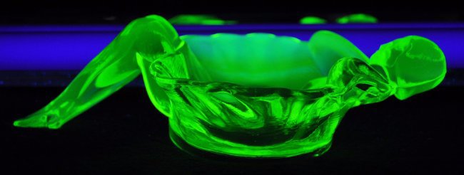 1980s RARE SUMMIT ART GLASS VASELINE NUDE CANDY DISH XV: The AEAA is very pleased to present this next piece of valuable Vaseline glass items from the respected Loren (Butch) Morse collection. ***** GOD BLESS DAVE PETERSON FOR HIS POSITIVE ID! This lot repr