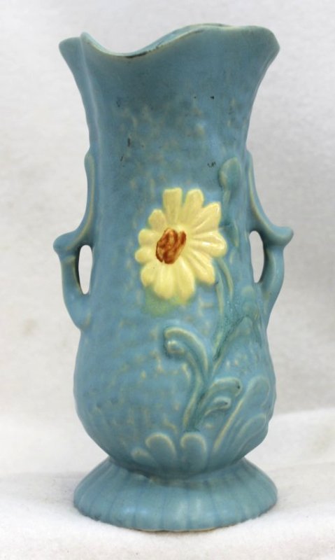 VINTAGE WELLER DELSA DAISY VASE 7 IN CIRCA 1950's   XX (1 of 7)
