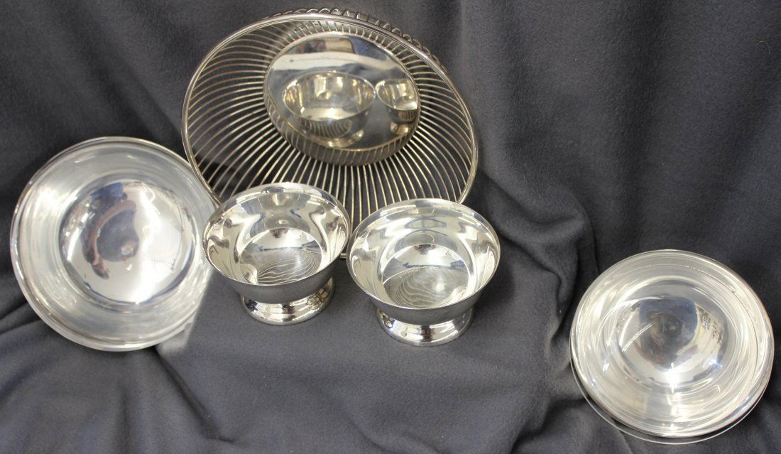 ROGERS, REED & BARTON, GORHAM, SHERIDAN SILVER PLATE XW: We are very pleased to offer this great lot of Fine vintage silver plate items from some of the finest names in silver. We have a Wm. Rogers handsome wire decoration bowl, a Reed & Barton silver plate
