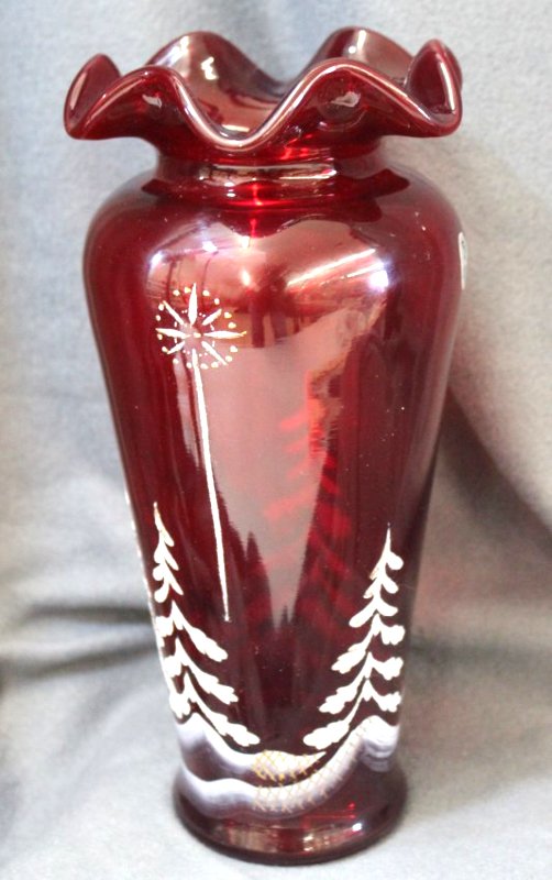 RARE FENTON 11 IN CHRISTMAS VASE RUBY STAR OF DAVID XW: Offered for your consideration this Rare 11 inch FENTON GIANT Hand Painted, With CORALENE STAR OF DAVID CHRISTMAS Ruby VASE , SGNED by Fenton Artist KS BUSKIRK, *** Weight: 2# 6 oz. *** Measurements: 