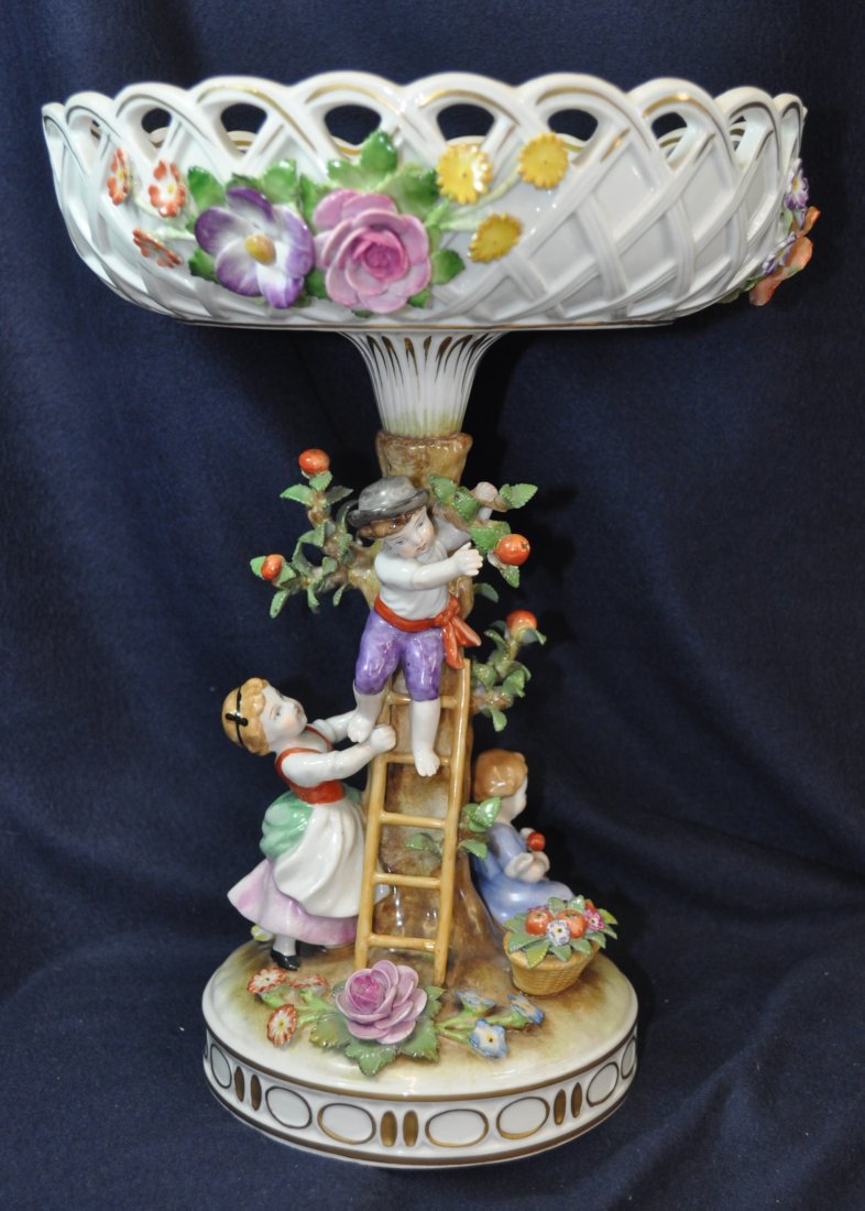 ANTIQUE VON SCHIERHOLZ GERMANY FIGURAL 12 INCH COMPOTE (1 of 10)