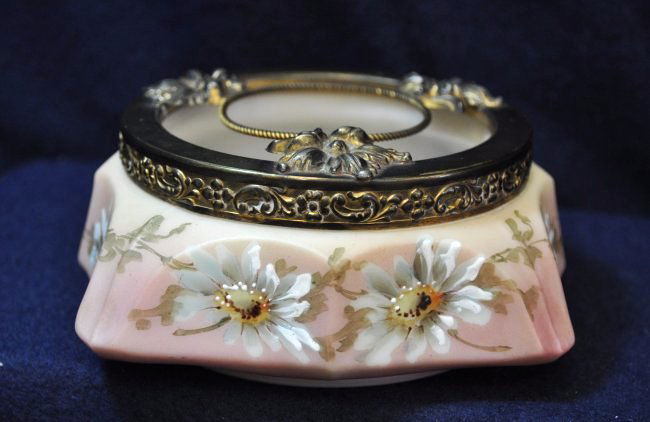 RARE 1896-1899 NAKARA WAVE CREST & ORMOLU SMALL ASHTRAY (1 of 9)