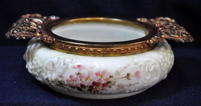 1900-03 RODEFER WAVE CREST ORMOLU HANDLE NECKLACE BOX (1 of 5)