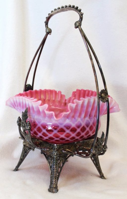 RARE 1895 TUFTS / NORTHWOOD CRANBERRY BRIDES BASKET (1 of 10)