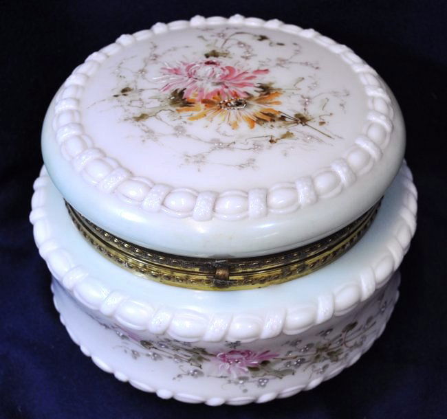 1896-98 RARE MOLD SGND HP WAVE CREST GIANT DRESSER BOX (1 of 10)