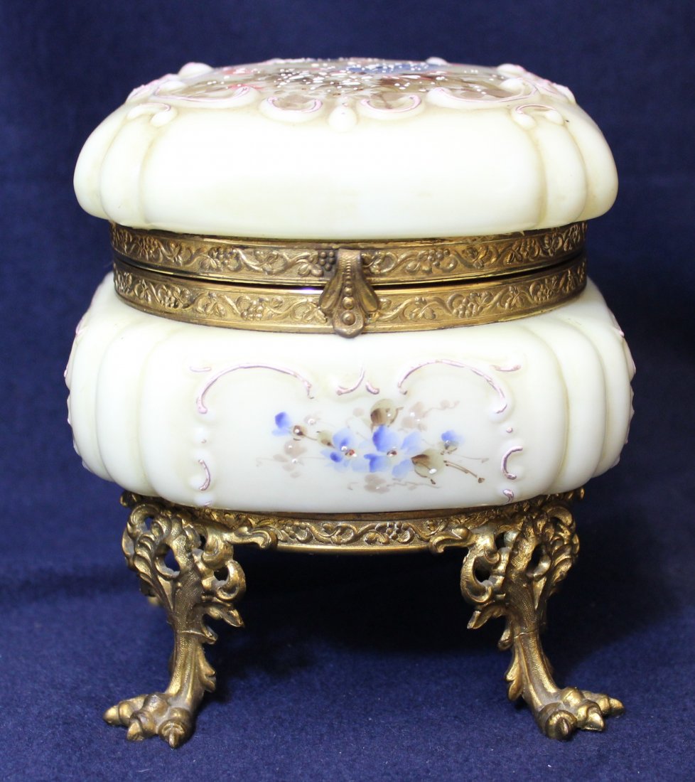 1896+ RARE SGND RODEFER WAVE CREST FOOTED NECKLACE BOX (1 of 9)