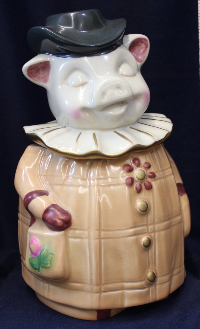 RECREATION  OF THE SHAWNEE WINNIE PIG BANK COOKIE JAR (1 of 10)
