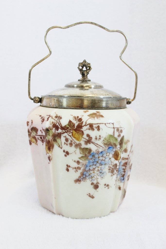 1906-08 WAVE CREST PINK RIB CONCAVE PANEL BISCUIT JAR (1 of 10)