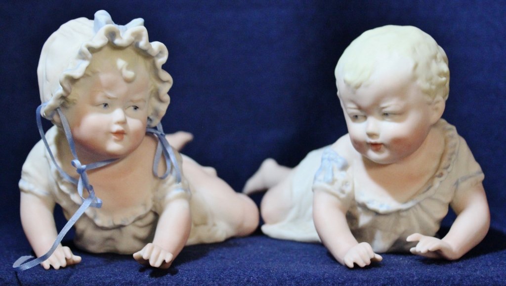 PAIR OF VINTAGE BISQUE HAND PAINTED PIANO BABIES (1 of 7)