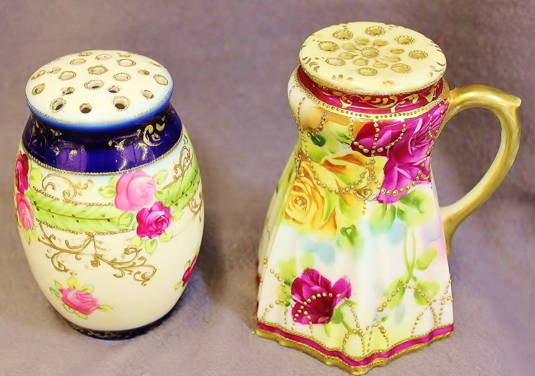 RARE GRN BLUE NIPPON PRE-1921 MAPLE LEAF GINGER SHAKERS: WE SHIP! The AEAA is proud to present this gorgeous hand painted pre-1921, blue & Rare green Maple Leaf Nippon stamp 17 & 24 hole Ginger shakers. Our treasures encompass a stunning & Rare ovoid, tea r