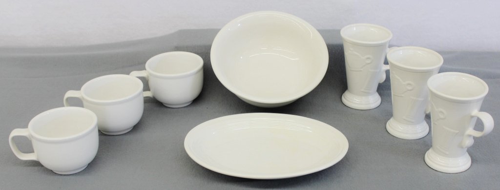 1986 NEW HOMER LAUGHLIN WHITE FIESTA MUGS, TANKARDS ++ (1 of 7)