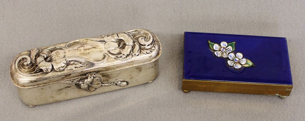 1890s WALLACE BROS SILVER GLOVE BOX, FRENCH HP COMPACT (1 of 10)