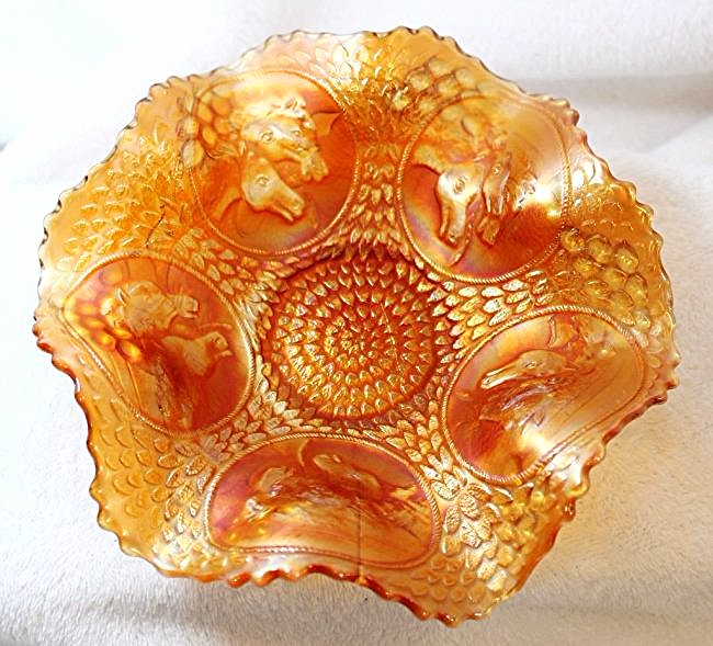 RARE FENTON PHAROAH'S HORSES MARIGOLD CARNIVAL BOWL (1 of 6)