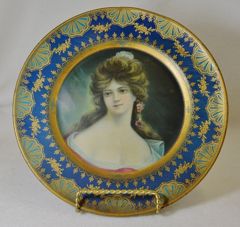 1905 VIENNA ART MAIDEN FLOWERS TIN LITHOGRAPH BEER TRAY (1 of 6)