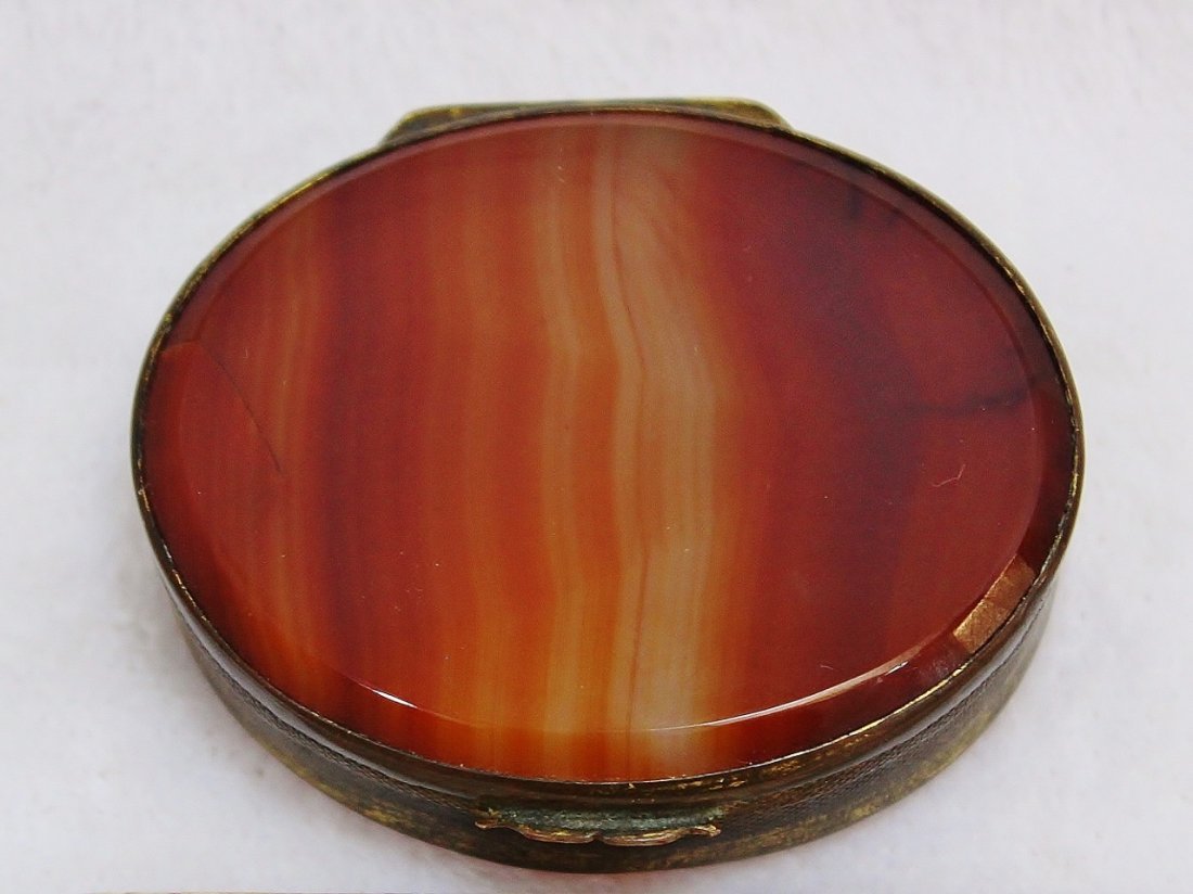 RARE 1890 FRENCH BUFFED CARNELIAN AGATE LADIES PILL BOX (1 of 6)