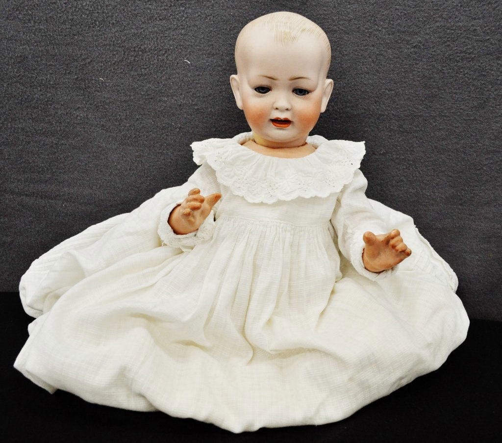 ANTIQUE GERMAN  20 INCH TODDLER DOLL BISQUE COMPOSITION (1 of 10)