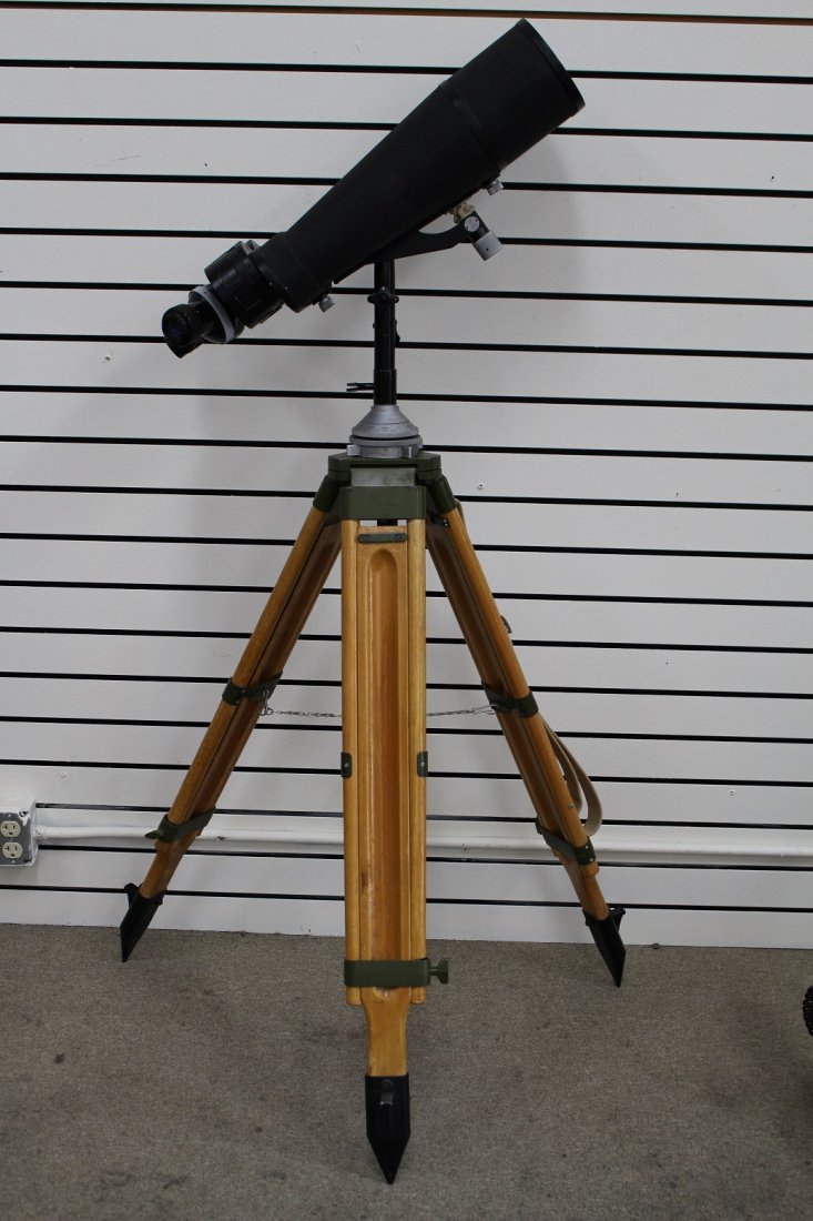 WYJ BINOCULARS ON TRIPOD STAND, 65 25 40