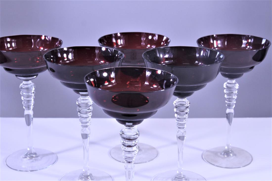 (15) Wide Burgundy Pedestal Wine Goblets: (16) Wide Burgundy Pedestal Wine Goblets. Only 6 pictured for space reasons._x000D_ Size: 8 x 4
