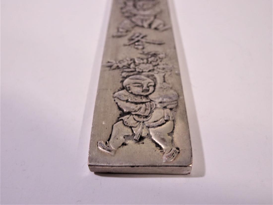 Chinese Scroll Weight Silver Signed: Chinese Scroll Weight Silver Signed 9 in. The four characters are the four seasons; from the top: Spring 春 chun;Summer 夏 xia; Fall 秋 qiu;Winter 冬 dong. Scroll weights are u