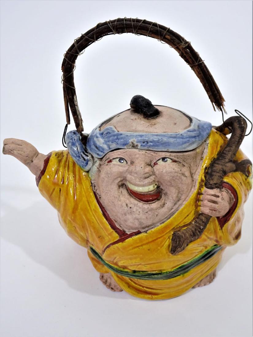 Antique Chinaman Teapot: 7 x 7 x 5 in