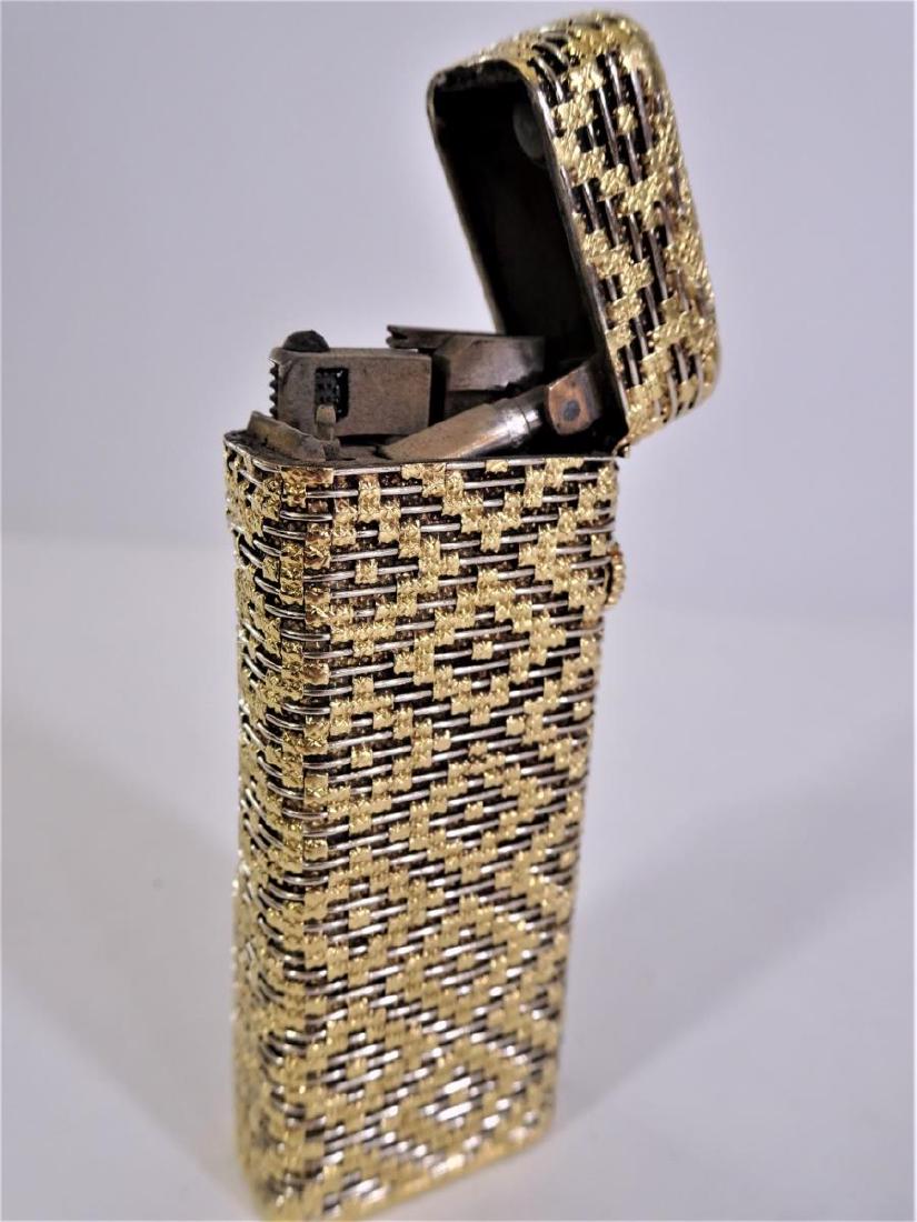 Dunhill 18k Gold Lighter, italy: Great condition, Great design. Size: 2 1/2 in.