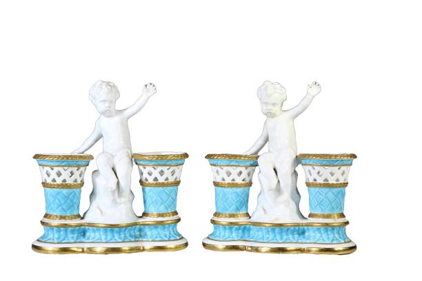 Pair of 19th C. Copeland Spode Figural Vases: Measurement: 6 x 5 1/2 in.
