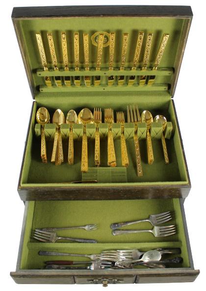 Reed & Barton Stainless Steel Flatware Set: Set comes in Naken Mediterranean Oak Silverware chest. Please note that all sales are final and no refunds will be given under any circumstances. Sarasota Estate Auction provides condition reports as