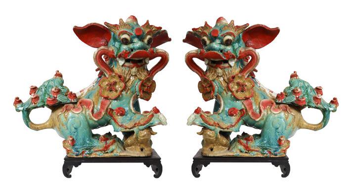 Pair Chinese Foo Dogs with Base (1 of 8)