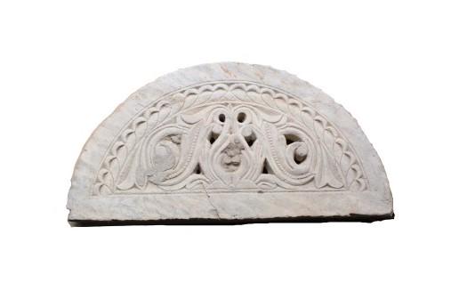 18th Century Stone Carved  Arch (1 of 7)