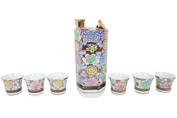 Chinese Porcelain Decanter & Cup set (1 of 7)