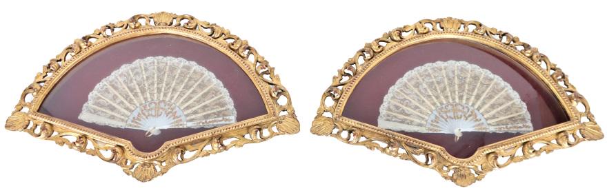 Antique Pair of Ladies MOP & Lace Framed Fans (1 of 12)