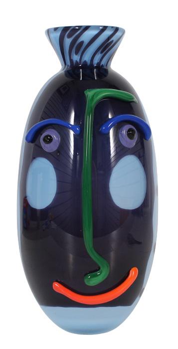 Anne Nilsson for Orrefors Face Vase: Anne Nilsson for Orrefors Face Vase. Signed on the underside. Eclectic face vase, similarities to a Picasso.Size: 11 1/2 x 5 1/2 in.