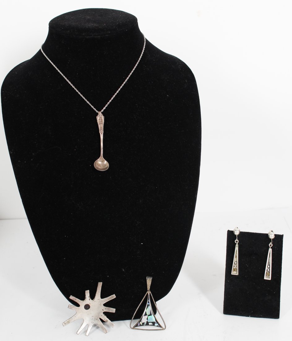 (4) Mexican Silver Jewelry (1 of 12)