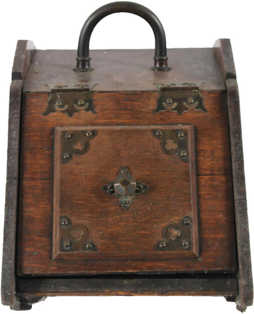 Antique Coal Shuttle w Brass Fittings (1 of 8)