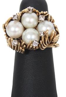 18K Yellow Gold Diamond & Pearl Ring (1 of 8)