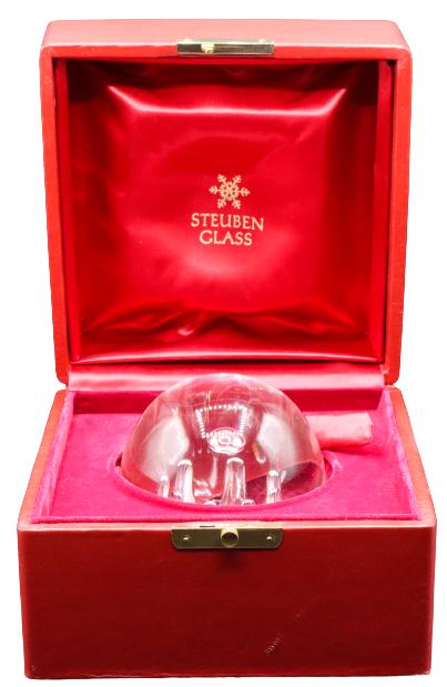 Steuben Sphere of Power in Original Case (1 of 10)