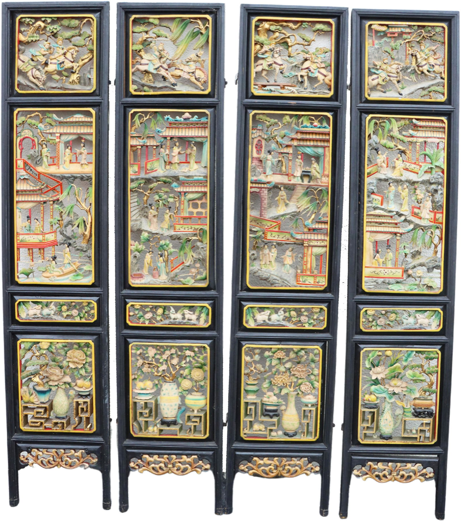 Chinese Four Panel Carved Pierce Screen (1 of 19)