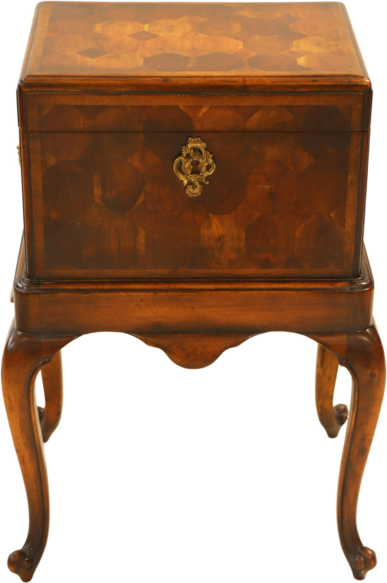 Antique Liquor Chest with Lid & Legs: Antique Liquor Chest with Lid & Legs. Beautiful decorated handles on the left and right sides. Item is in fine condition commensurate with age, a few minor nicks, very stable on its legsSize: 18 1/2 x