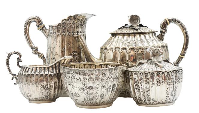5 Pc Italian 800 Silver Chaste Tea Set, 52 ozt: Italian 800 Silver Chaste Tea Set, 5 Piece.Approx 51.9 oztSize: 9 1/2 x 5 x 6 in.