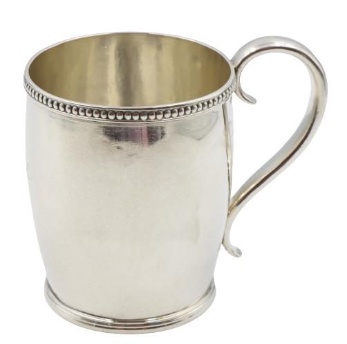 Sterling Silver Presentation Cup, 5.1 ozt: Sterling Silver Presentation Cup, unmarked.Approx 5.14 oztSize: 4 1/4 x 3 x 4 in.