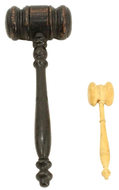 (2) Wooden Gavels: (2) Wooden GavelsSize: 3 3/4 x 11 1/4 x 2 in. Largest. #1014