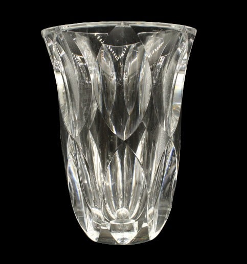St. Louis Signed Crystal Vase (1 of 18)