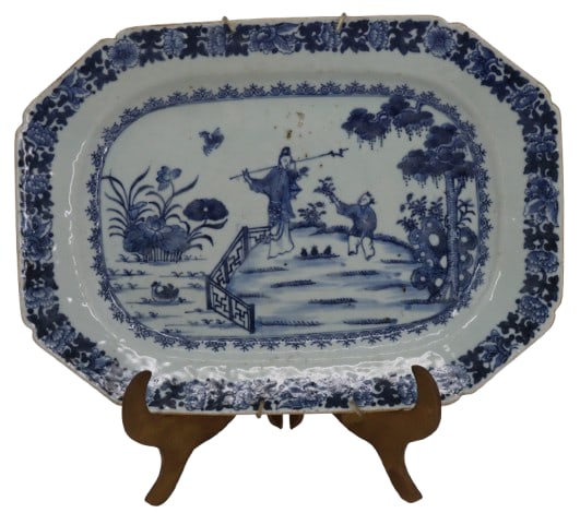 Blue & White Platter with Stand (1 of 18)